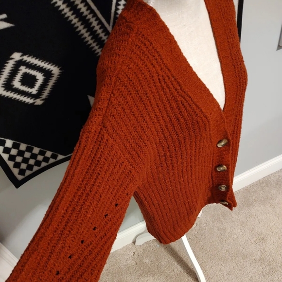 ❤️🔥EUC American Eagle Ladie's Oversized Campus Fit Button Front Cardigan, Rust - Picture 9 of 12